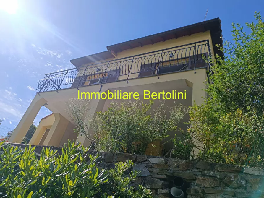 Immagine 3 di Casa indipendente in vendita  in San Bartolomeo a San Remo