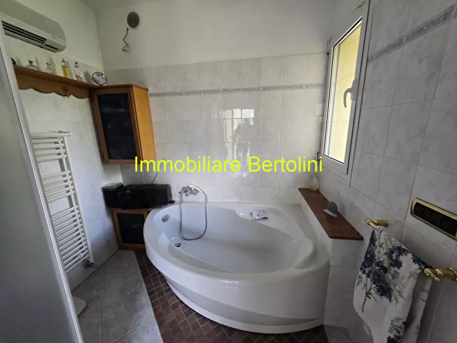 Immagine 12 di Casa indipendente in vendita  in San Bartolomeo a San Remo
