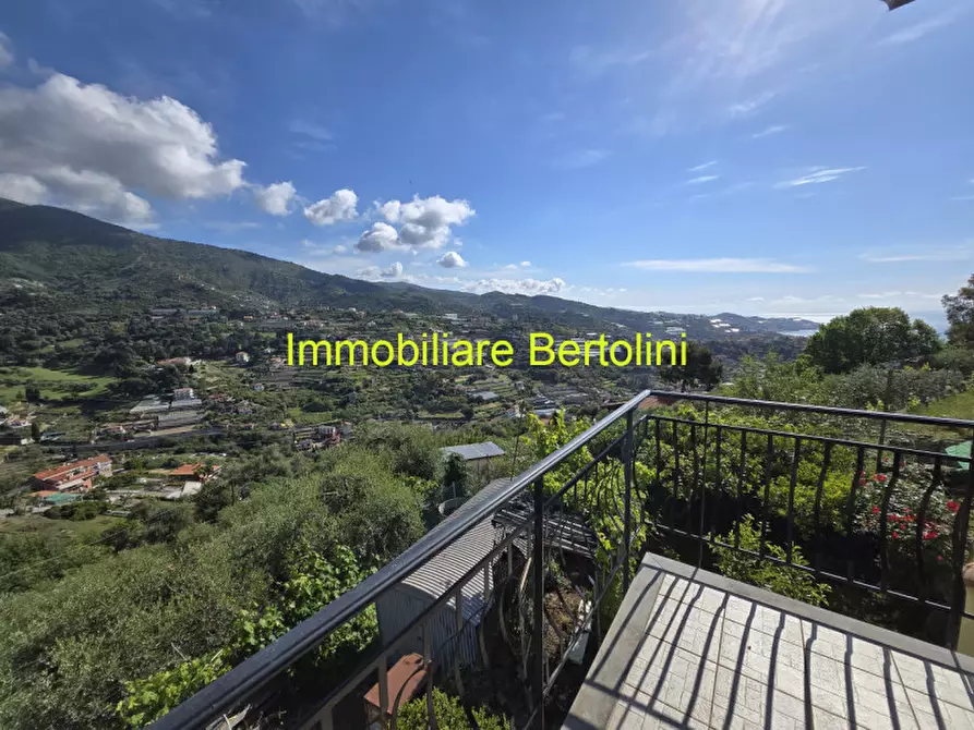 Immagine 13 di Casa indipendente in vendita  in San Bartolomeo a San Remo