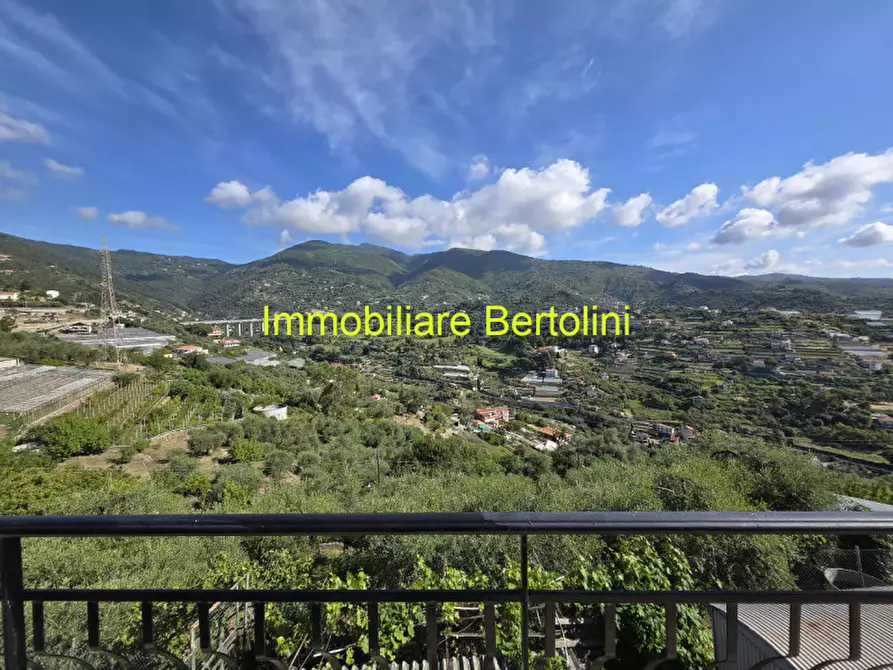 Immagine 14 di Casa indipendente in vendita  in San Bartolomeo a San Remo
