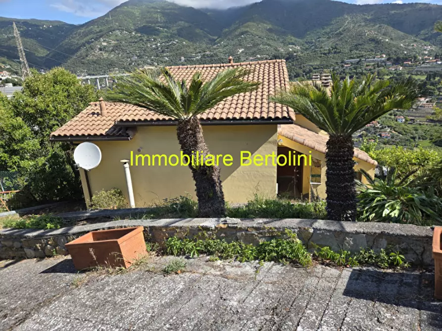 Immagine 16 di Casa indipendente in vendita  in San Bartolomeo a San Remo