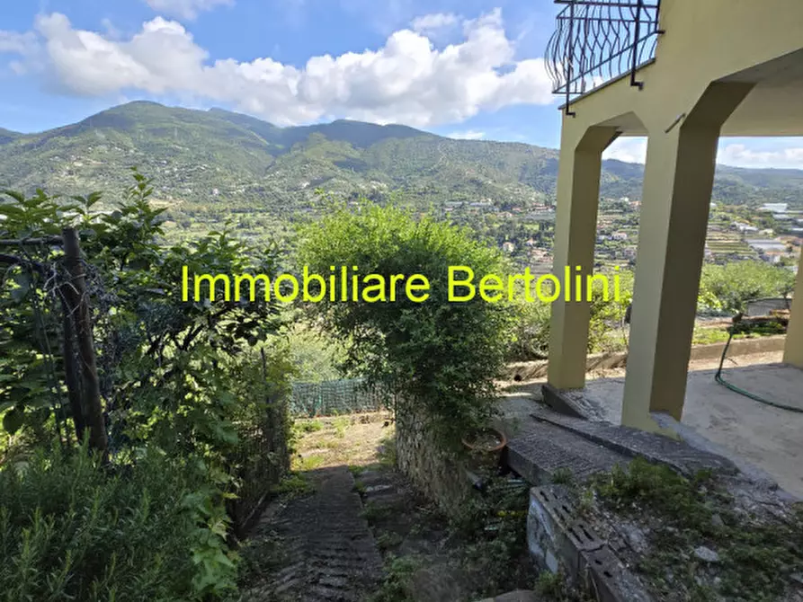 Immagine 35 di Casa indipendente in vendita  in San Bartolomeo a San Remo