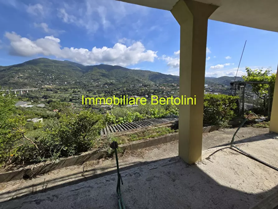 Immagine 36 di Casa indipendente in vendita  in San Bartolomeo a San Remo