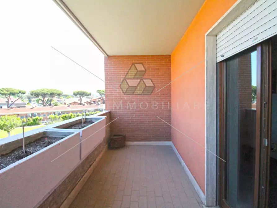 Immagine 11 di Appartamento in vendita  in Via Francesco Cilea a Roma