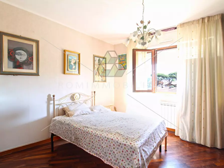 Immagine 12 di Appartamento in vendita  in Via Francesco Cilea a Roma