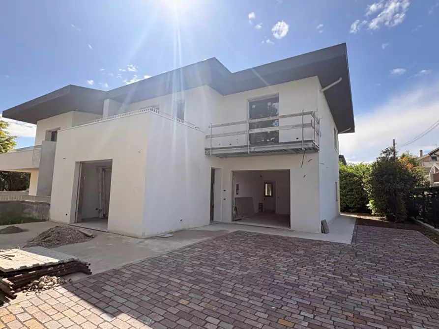 Immagine 2 di Casa bifamiliare in vendita  in Via Padre Massimiliano Kolbe a Noventa Padovana