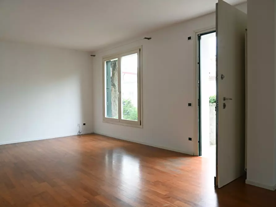 Immagine 2 di Casa indipendente in vendita  a Monselice
