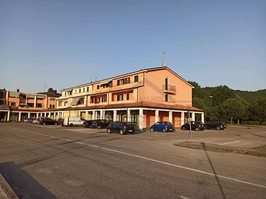 Immagine 2 di Appartamento in vendita  in Piazza del mercato a Teolo