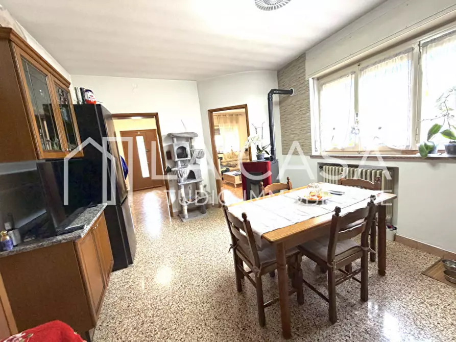 Immagine 11 di Casa bifamiliare in vendita  in Via andreuzzi,4 a Spilimbergo