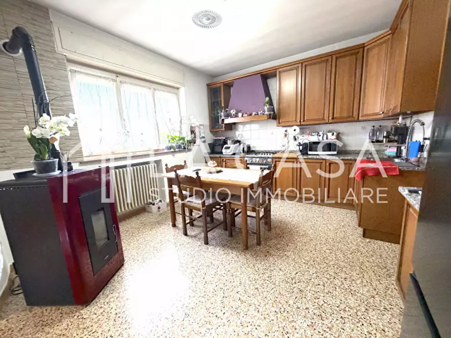 Immagine 12 di Casa bifamiliare in vendita  in Via andreuzzi,4 a Spilimbergo