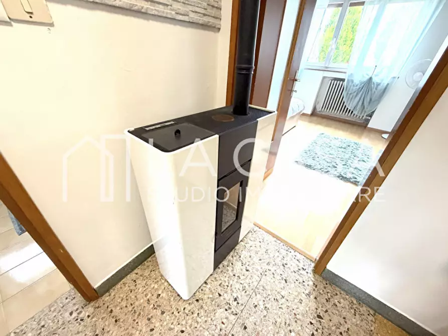 Immagine 13 di Casa bifamiliare in vendita  in Via andreuzzi,4 a Spilimbergo