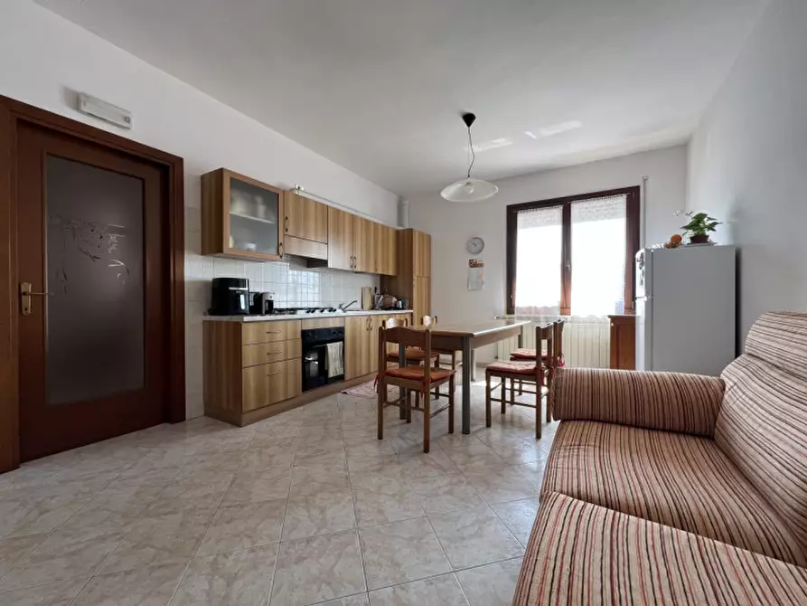 Immagine 5 di Appartamento in vendita  in Strada Statale 309 Romea a Chioggia