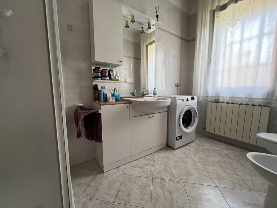 Immagine 10 di Appartamento in vendita  in Strada Statale 309 Romea a Chioggia