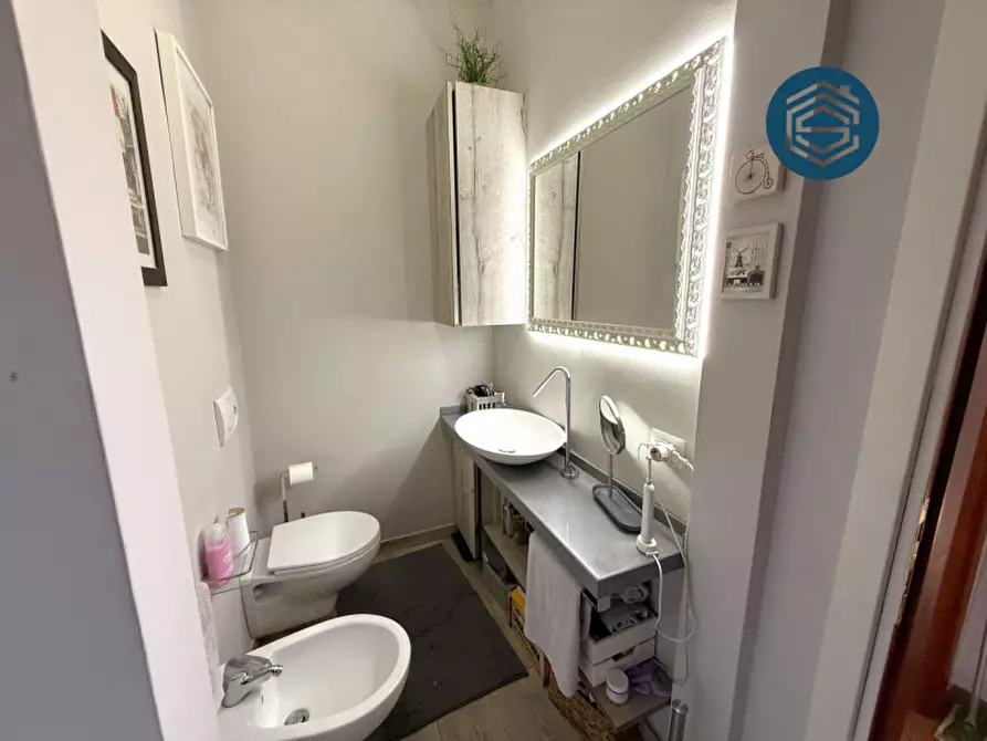 Immagine 15 di Appartamento in vendita  in via san jacopino 24 a Firenze