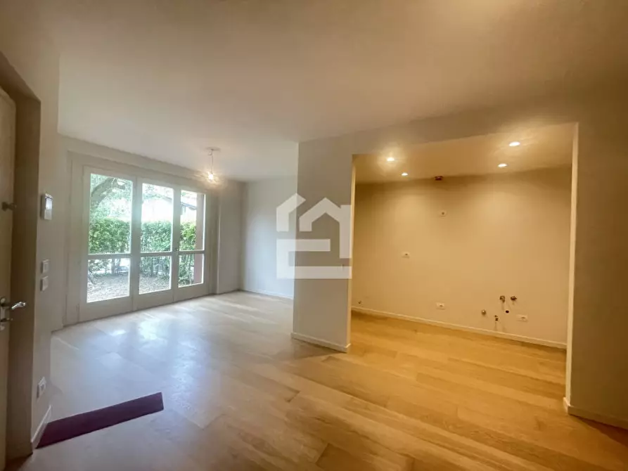 Immagine 2 di Appartamento in vendita  in via castellana a Soiano Del Lago