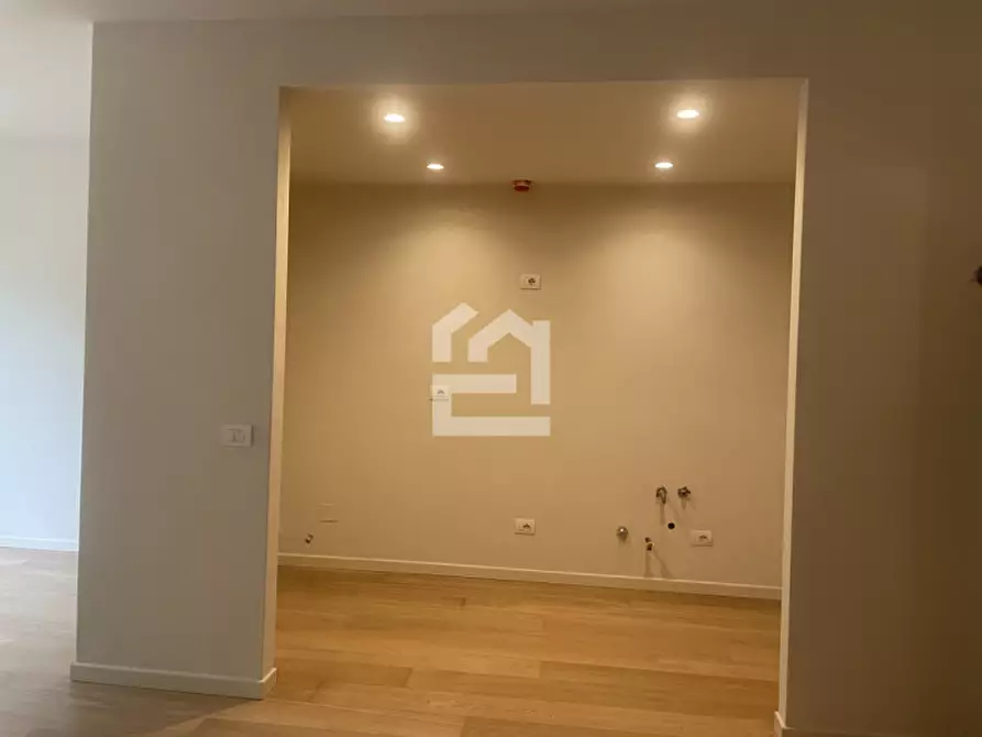 Immagine 6 di Appartamento in vendita  in via castellana a Soiano Del Lago