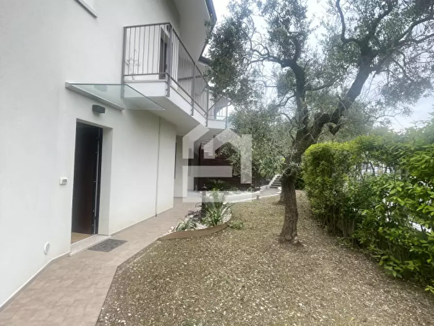 Immagine 13 di Appartamento in vendita  in via castellana a Soiano Del Lago