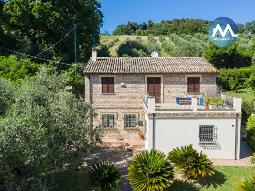 Immagine 2 di Casa indipendente in vendita  in strada dei canneti a Pesaro