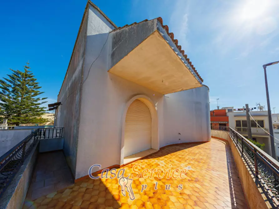 Immagine 30 di Villa in vendita  in Via Francesco Crispi a Taurisano