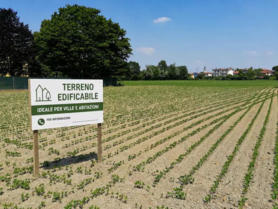 Immagine 1 di Terreno in vendita  in Via Pelosa a Padova