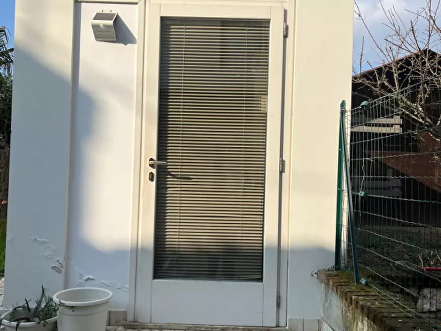 Immagine 14 di Villetta a schiera in vendita  in Via Roma a Caldogno