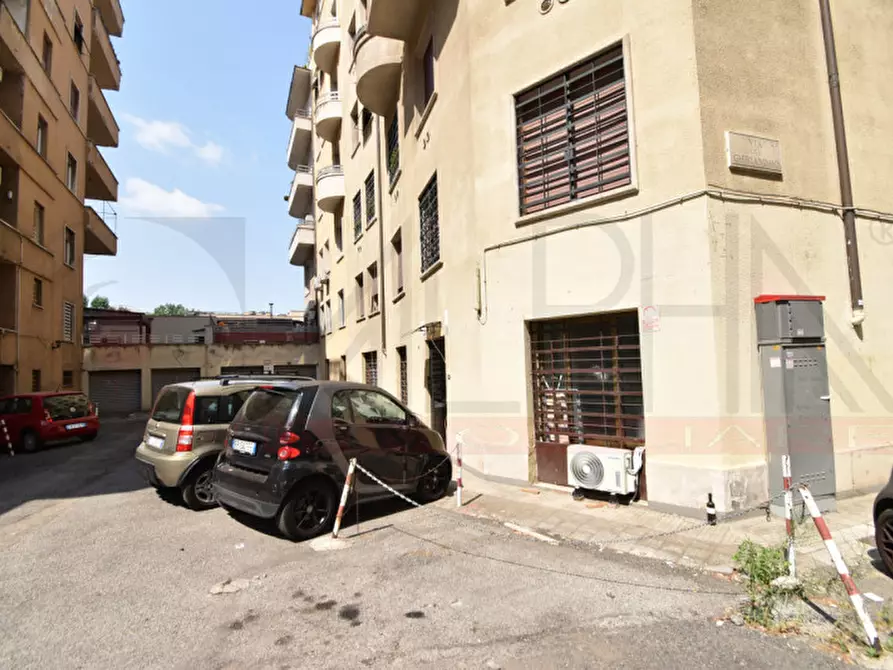 Immagine 4 di Appartamento in vendita  in Via del Ghirlandaio a Roma