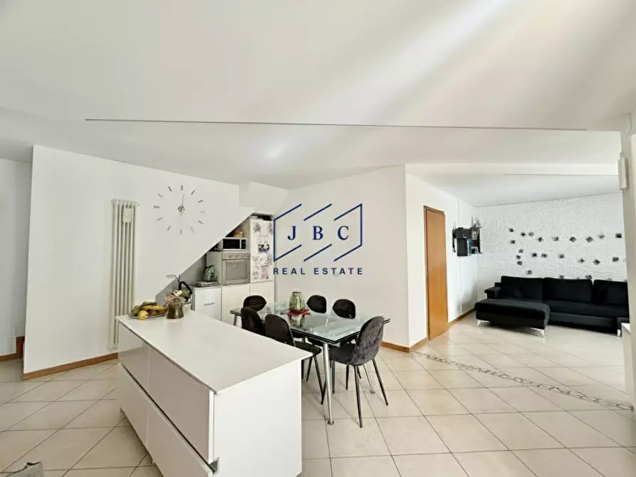 Immagine 1 di Appartamento in vendita  in VIA OLANDA n. 19 a Jesolo