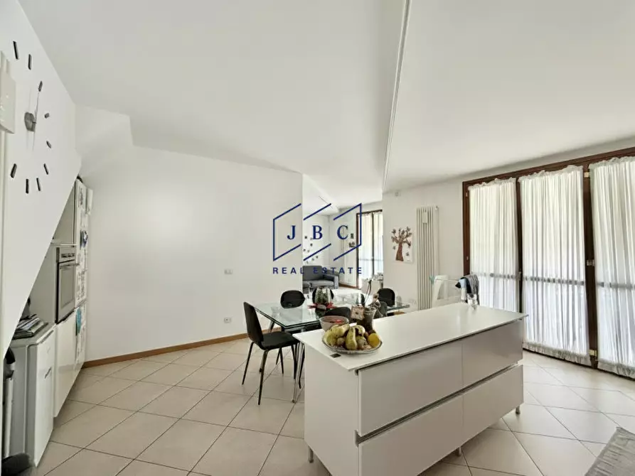 Immagine 2 di Appartamento in vendita  in VIA OLANDA n. 19 a Jesolo