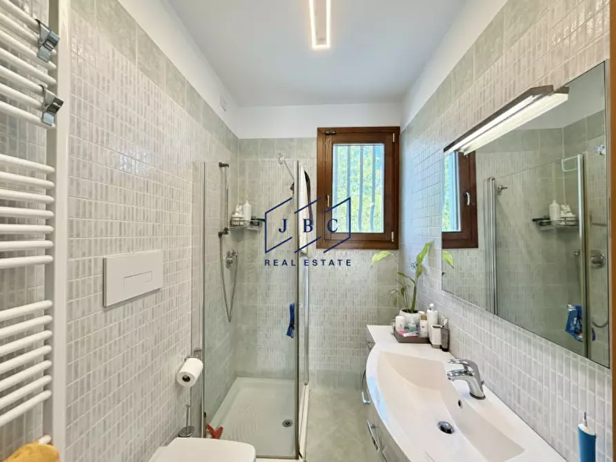 Immagine 17 di Appartamento in vendita  in VIA OLANDA n. 19 a Jesolo
