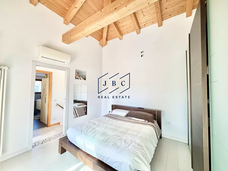 Immagine 22 di Appartamento in vendita  in VIA OLANDA n. 19 a Jesolo