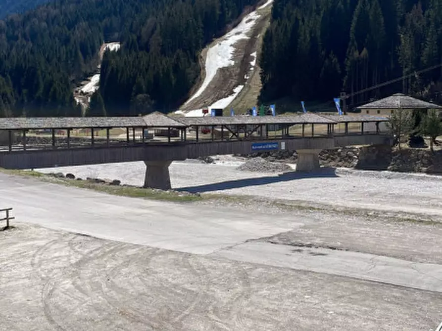 Immagine 21 di Appartamento in vendita  in REANE a Auronzo Di Cadore