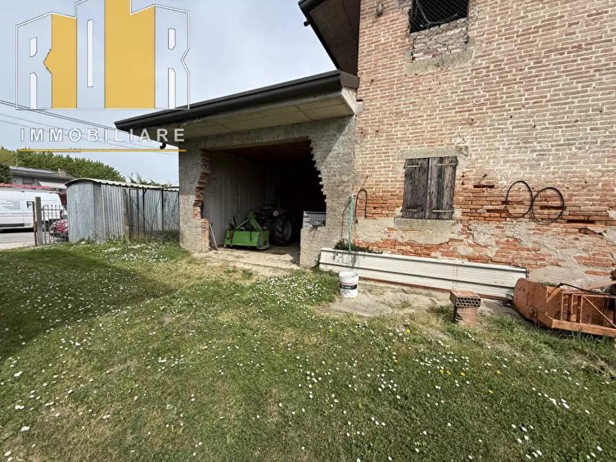 Immagine 3 di Casa bifamiliare in vendita  in Via Quattrocà 22 a Vigonza