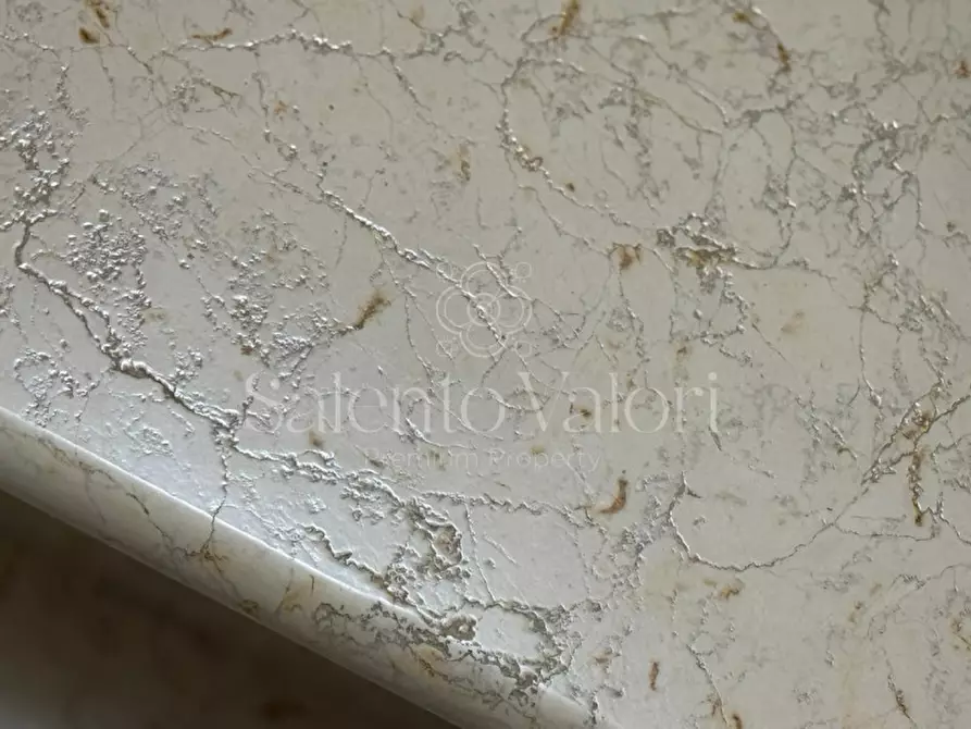 Immagine 4 di Palazzo in vendita  in Via San Martino 21 a Taviano