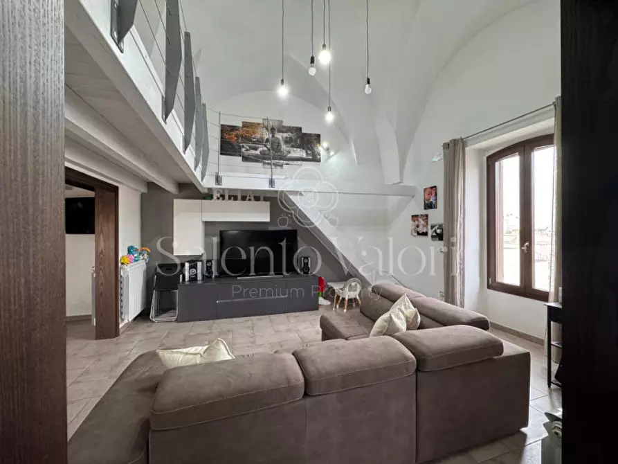 Immagine 6 di Palazzo in vendita  in Via San Martino 21 a Taviano