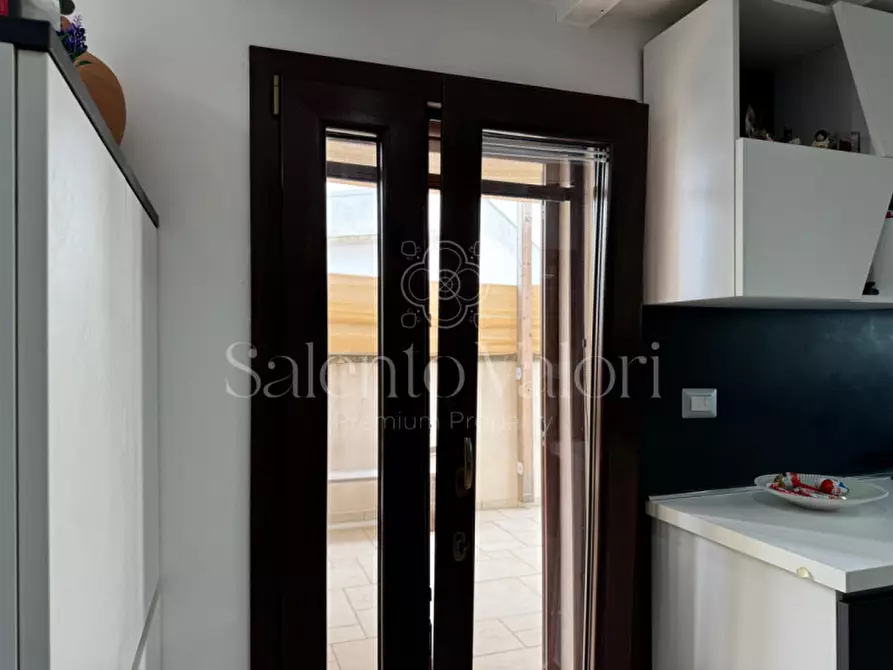 Immagine 18 di Palazzo in vendita  in Via San Martino 21 a Taviano