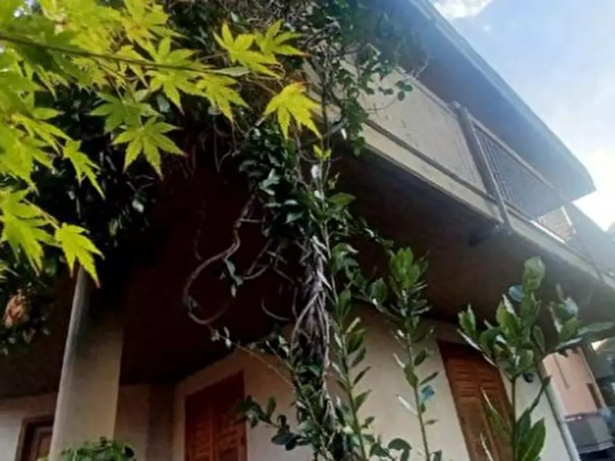 Immagine 2 di Villa in vendita  in Via Lecco n 27 - Int 23/A - 95022 Aci Catena (CT) a Aci Catena