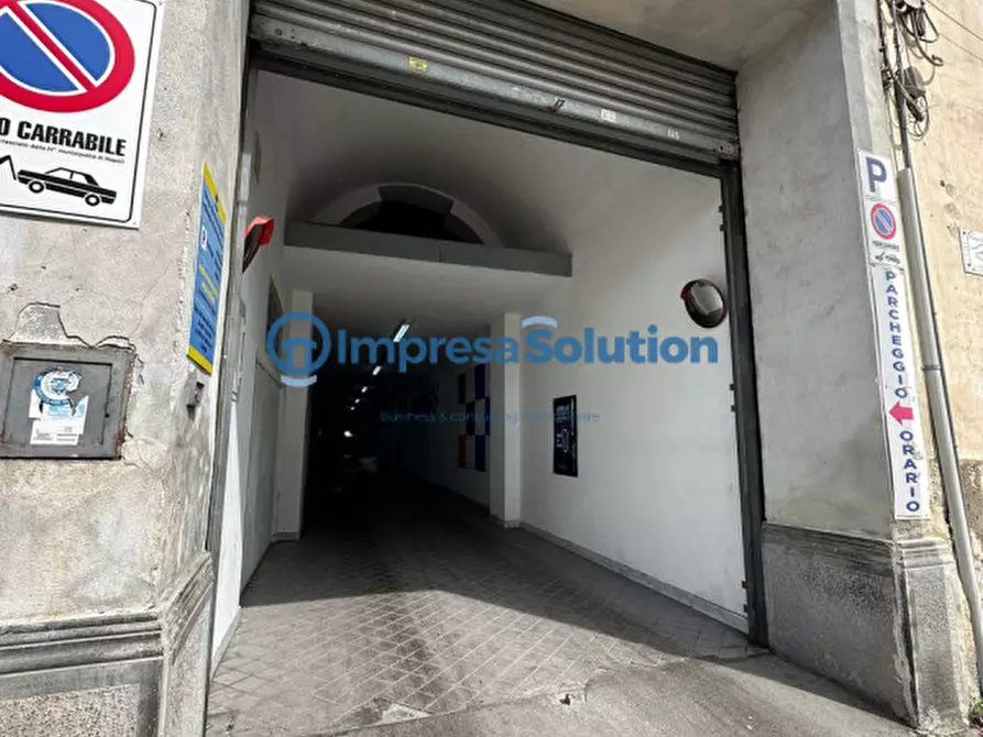 Immagine 5 di Attività commerciale in vendita  in Via Nuova Poggioreale a Napoli