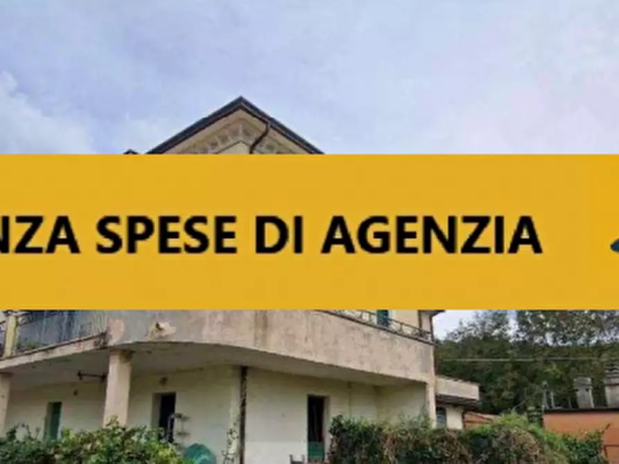 Immagine 1 di Appartamento in vendita  in Strada Ponte Resina Monte Acutello 7 - Perugia (PG) a Perugia