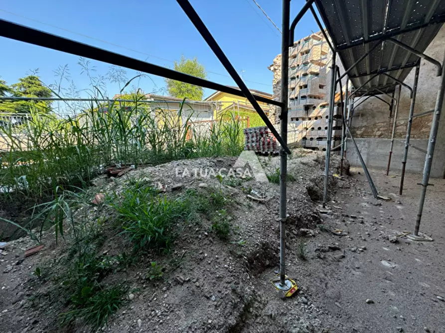 Immagine 2 di Appartamento in vendita  a Povegliano Veronese