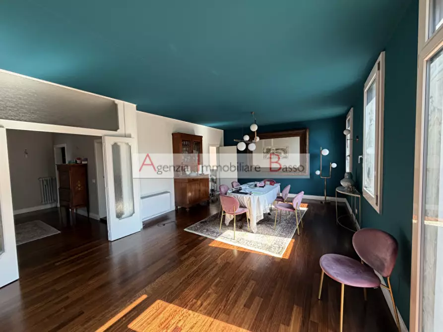 Immagine 3 di Villa in vendita  in Via del Portello a Padova