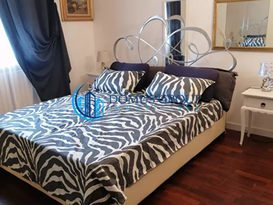 Immagine 8 di Appartamento in vendita  in Via della Pisana a Roma