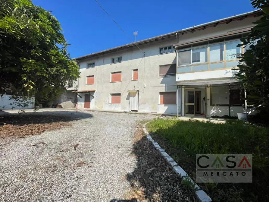 Immagine 1 di Casa bifamiliare in vendita  in Via San Marco a Zoppola