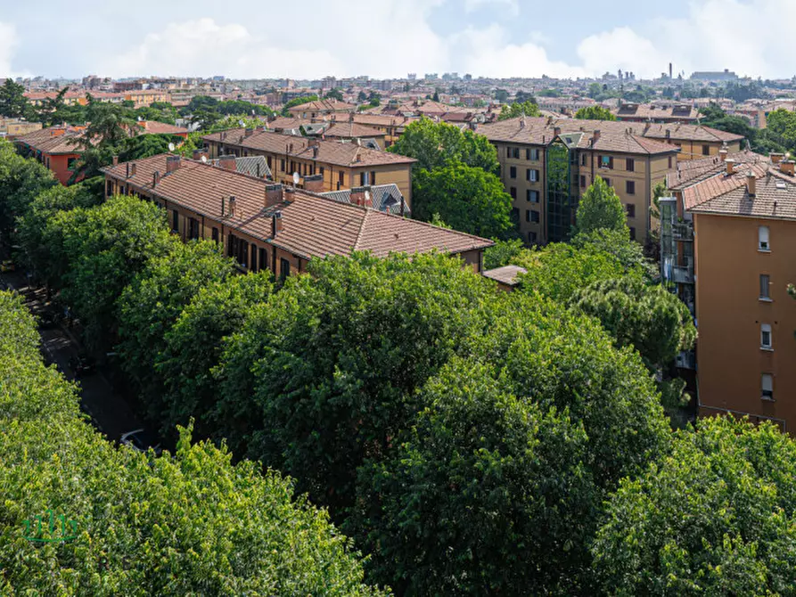 Immagine 42 di Appartamento in vendita  in Bologna - zona stadio a Bologna