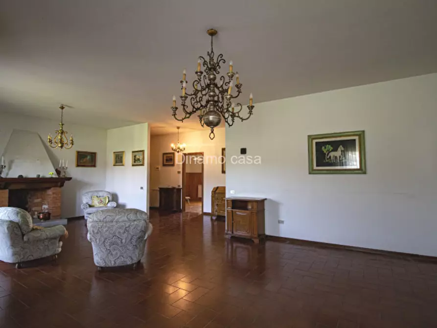 Immagine 3 di Appartamento in vendita  in Viale Galileo Galilei a Prato