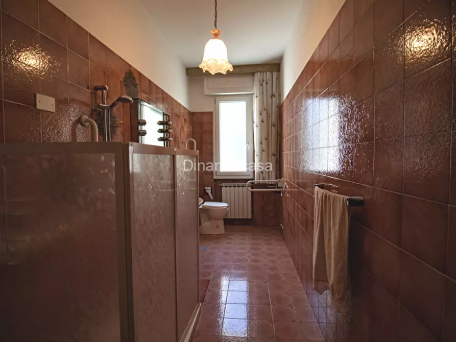 Immagine 9 di Appartamento in vendita  in Viale Galileo Galilei a Prato