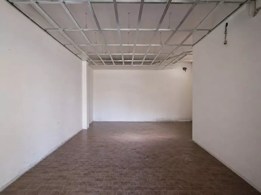 Immagine 15 di Appartamento in vendita  in Viale Galileo Galilei a Prato