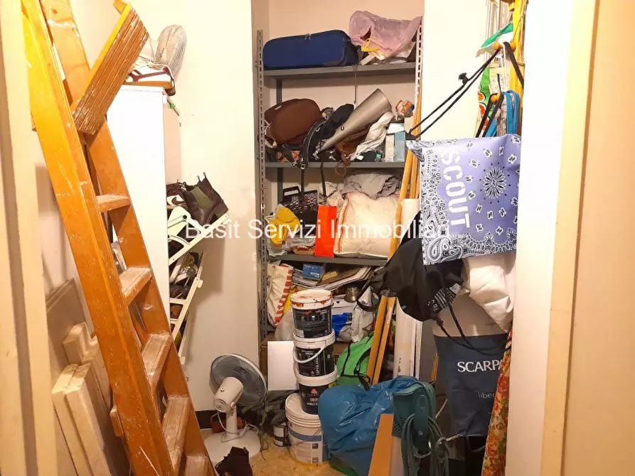 Immagine 28 di Appartamento in vendita  in Via Oderisi da Gubbio a Roma