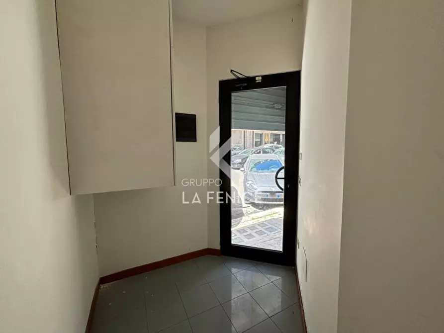 Immagine 18 di Laboratorio in vendita  in via delle scienze a Martina Franca