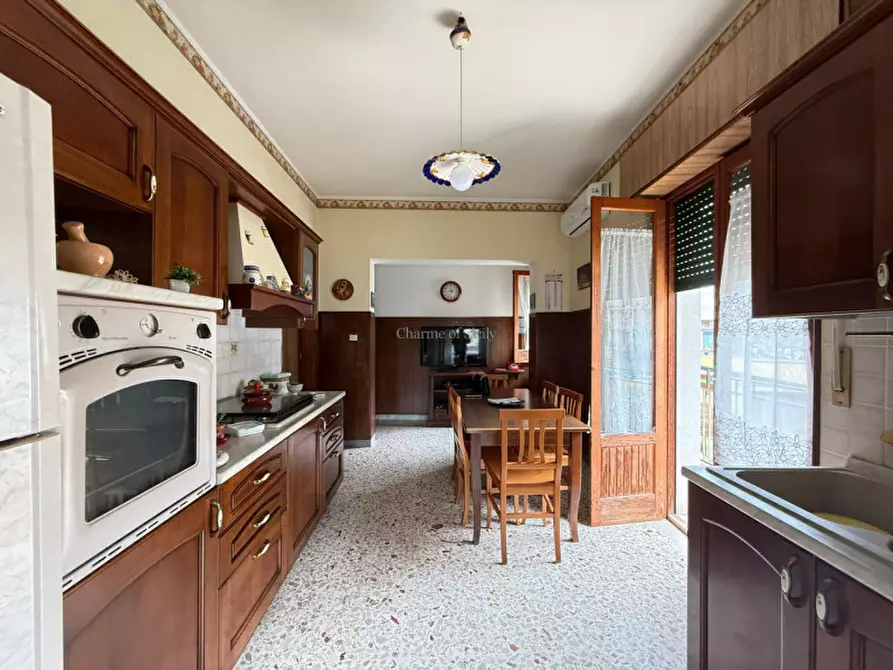 Immagine 2 di Casa indipendente in vendita  in Via Fiumara a Modica