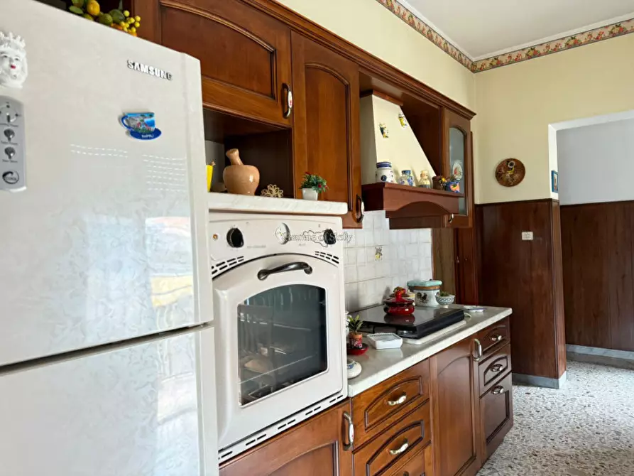 Immagine 3 di Casa indipendente in vendita  in Via Fiumara a Modica